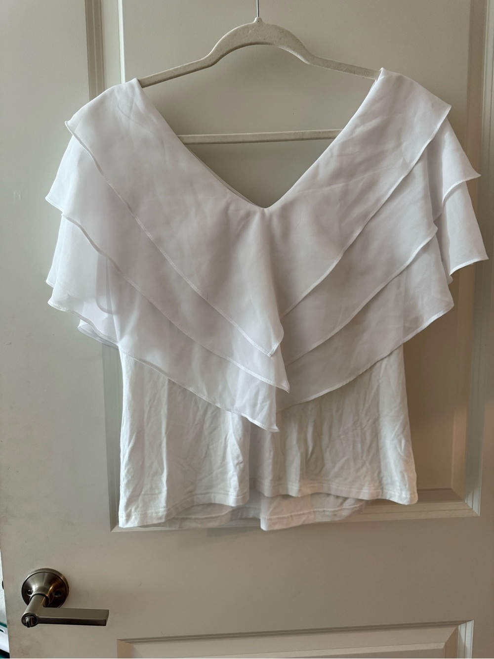 NWT Via Ritina White Layered Ruffle Off-Shoulder Blouse - Picture 5 of 6